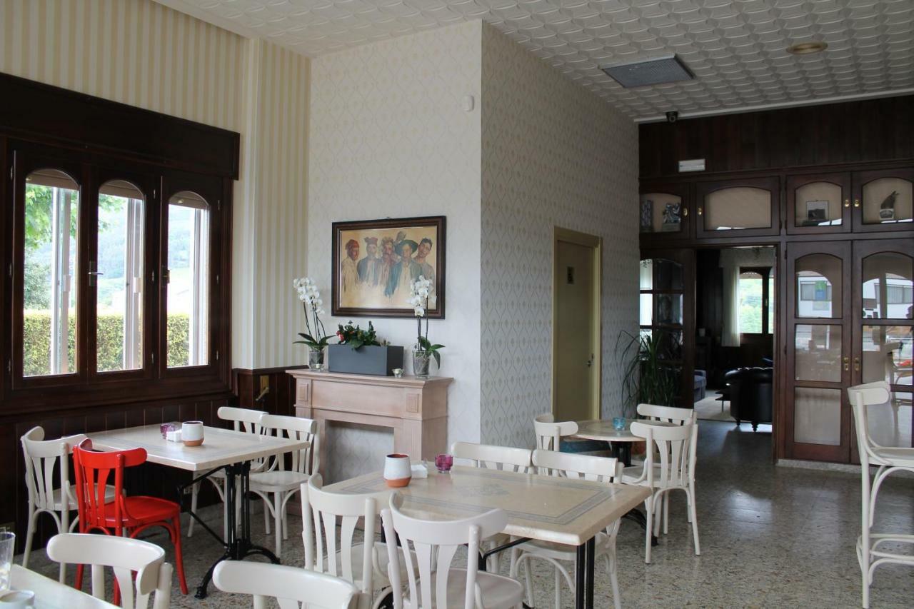Hotel Montero Mondoñedo Exteriér fotografie